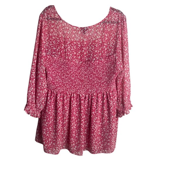 Torrid Size 3 Babydoll Chiffon Smocked Top Blouse Pink Ditsy Floral Prairie 3X - Picture 5 of 8